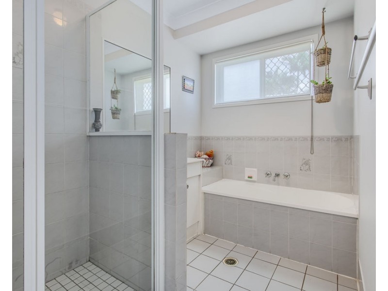 16 Caccini Crescent, Burpengary QLD 4505