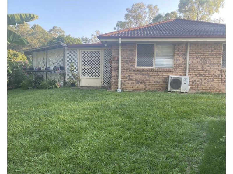 14 Carlton Court, Upper Caboolture QLD 4510