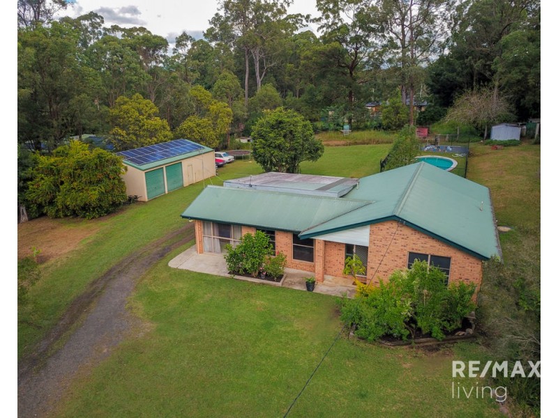 54-56 Kauri Court, Woodford QLD 4514