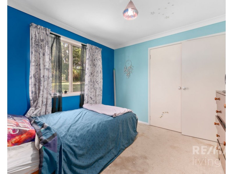 54-56 Kauri Court, Woodford QLD 4514