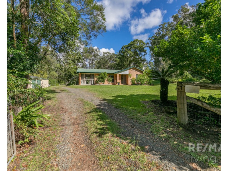 54-56 Kauri Court, Woodford QLD 4514