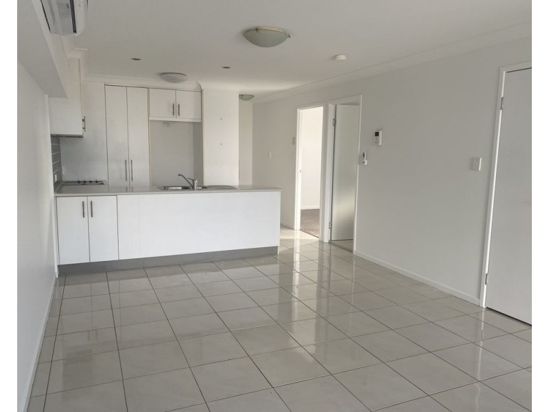 10/26 Lower King Street, Caboolture QLD 4510
