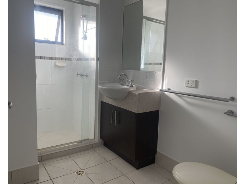 10/26 Lower King Street, Caboolture QLD 4510
