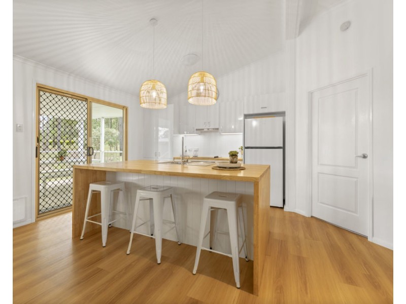 Blackbutt QLD 4306