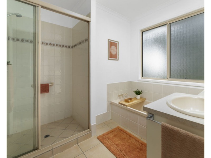 Blackbutt QLD 4306