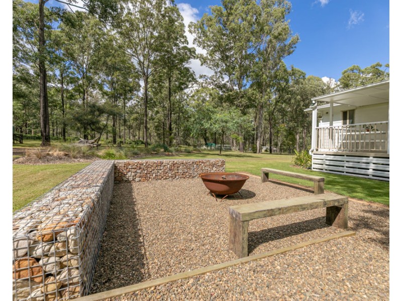 Blackbutt QLD 4306