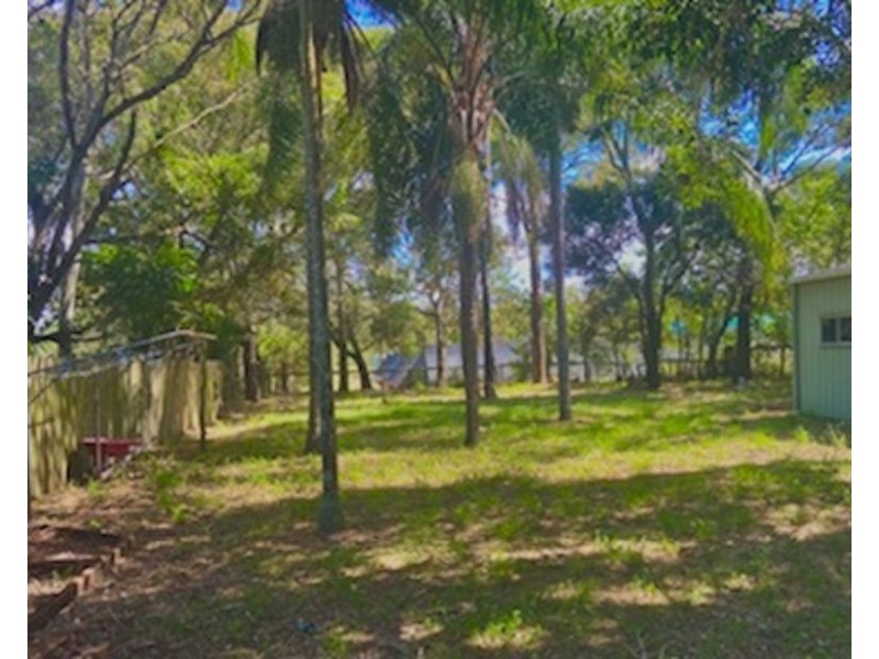 30 Bishop Road, Beachmere QLD 4510