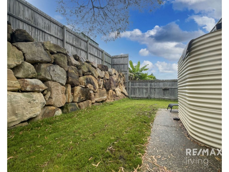 7 Chase Crescent, North Lakes QLD 4509