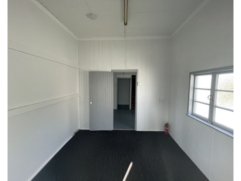 32 Ridge Street, Kilcoy QLD 4515