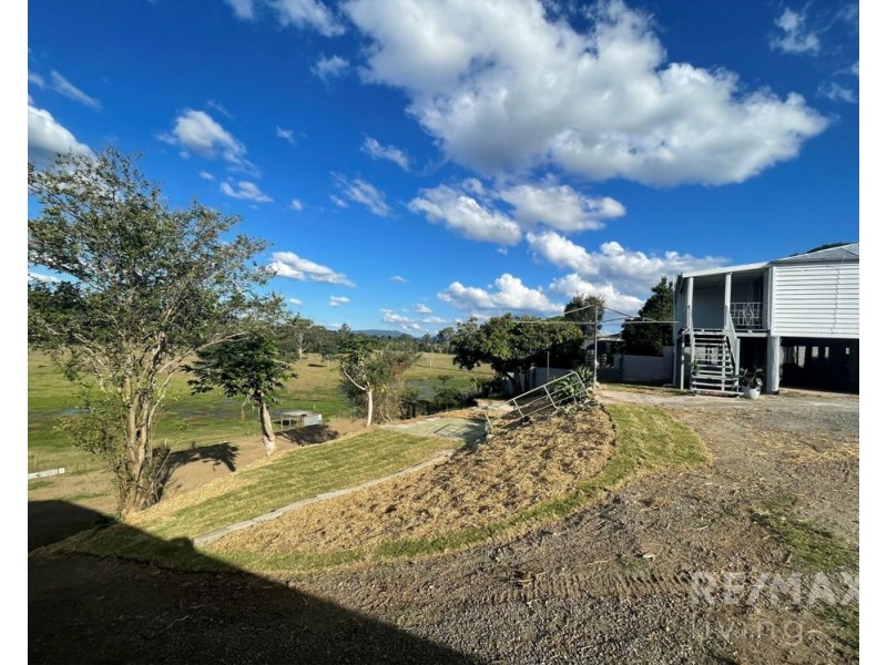 32 Ridge Street, Kilcoy QLD 4515