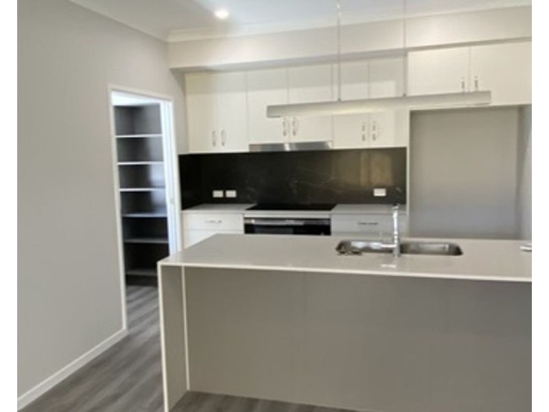 29 Aegean Avenue, Newport QLD 4020