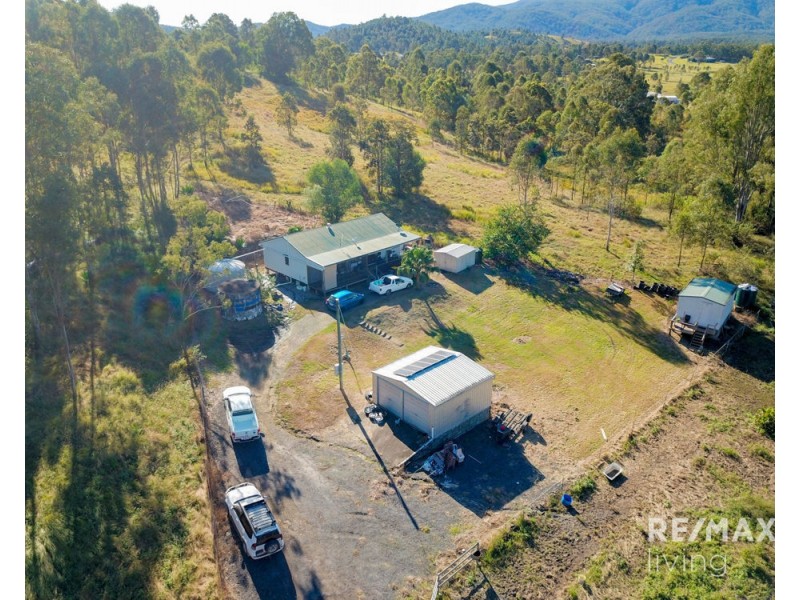 4074 D’Aguilar Highway, Royston QLD 4515