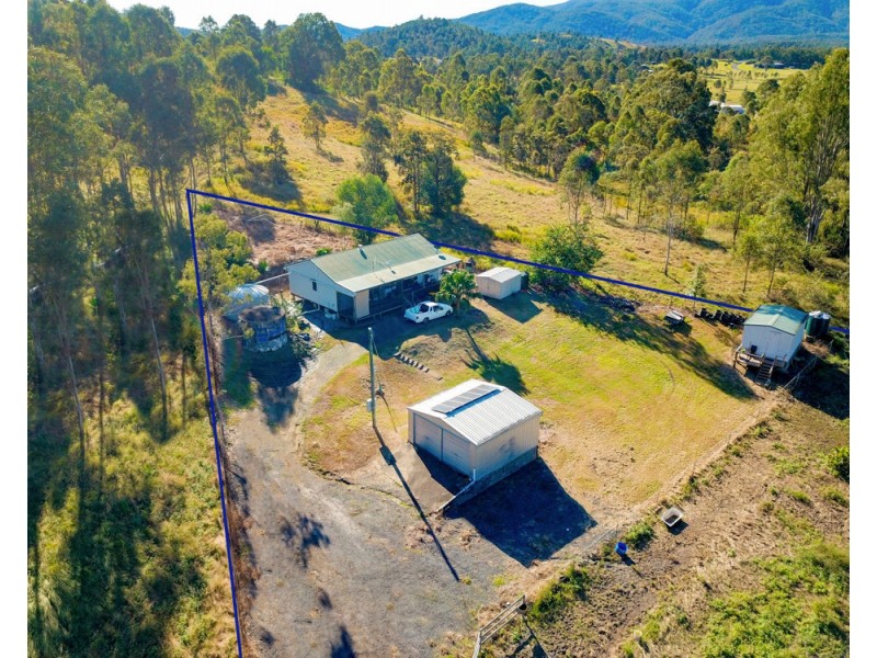 4074 D’Aguilar Highway, Royston QLD 4515