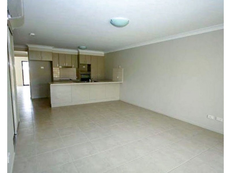 2/53 Herd Street, Caboolture QLD 4510