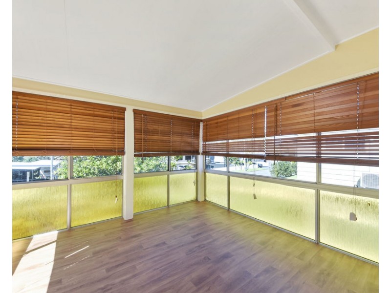 16 Penson Court, Kallangur QLD 4503