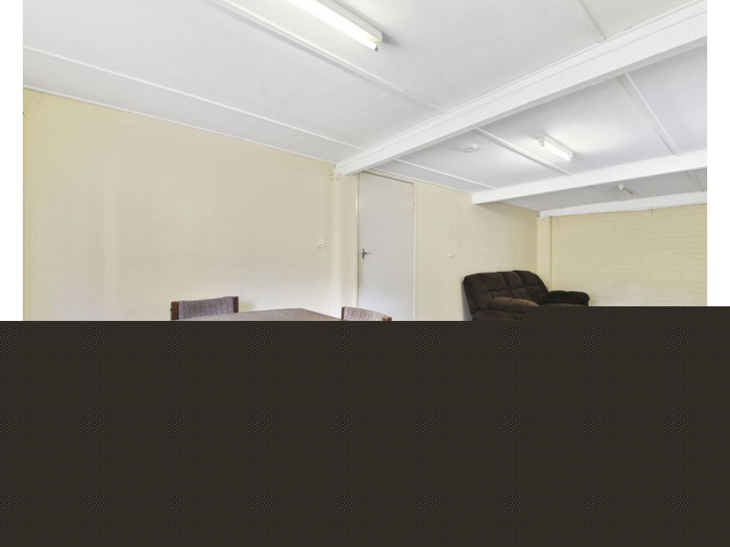 16 Penson Court, Kallangur QLD 4503