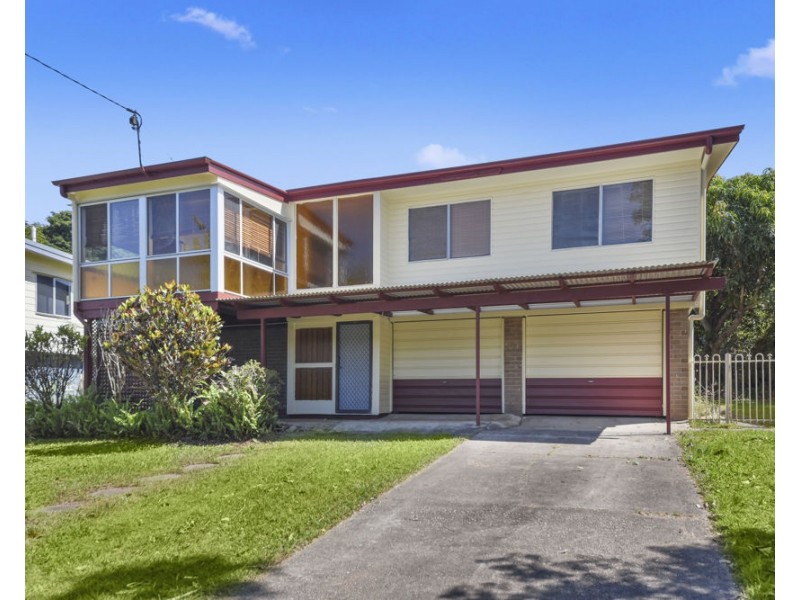 16 Penson Court, Kallangur QLD 4503