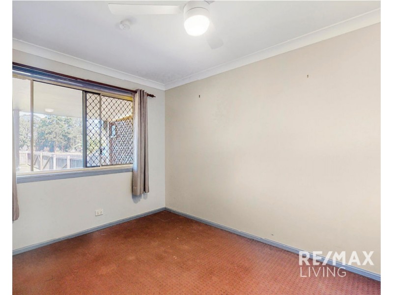 212 Martin Crescent, Blackbutt QLD 4306