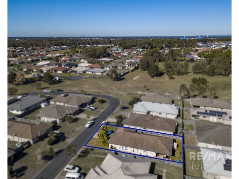 8 Castle Court, Caboolture QLD 4510