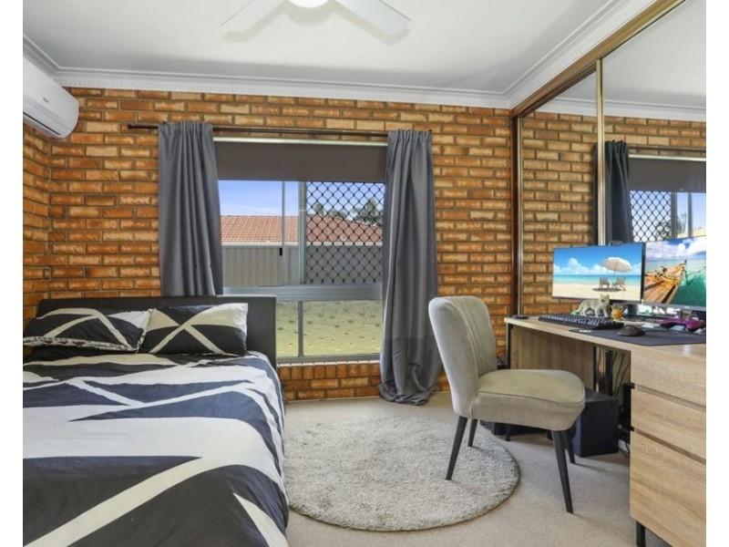 7 Arrakune Crescent, Kallangur QLD 4503