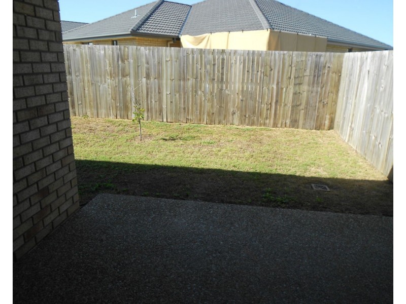 1/48 Water Fern Drive, Caboolture QLD 4510
