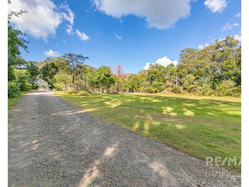 192 Hauton Road, Morayfield QLD 4506
