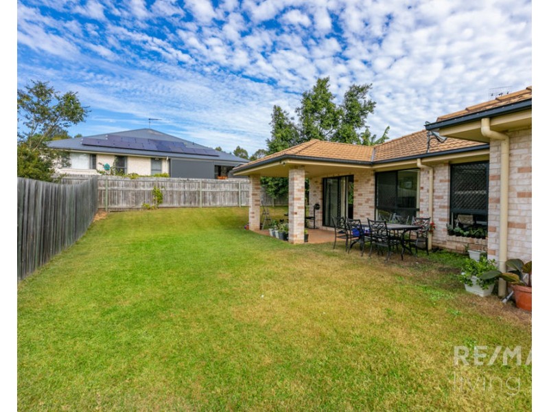 3 Hedley Drive, Woolmar QLD 4515