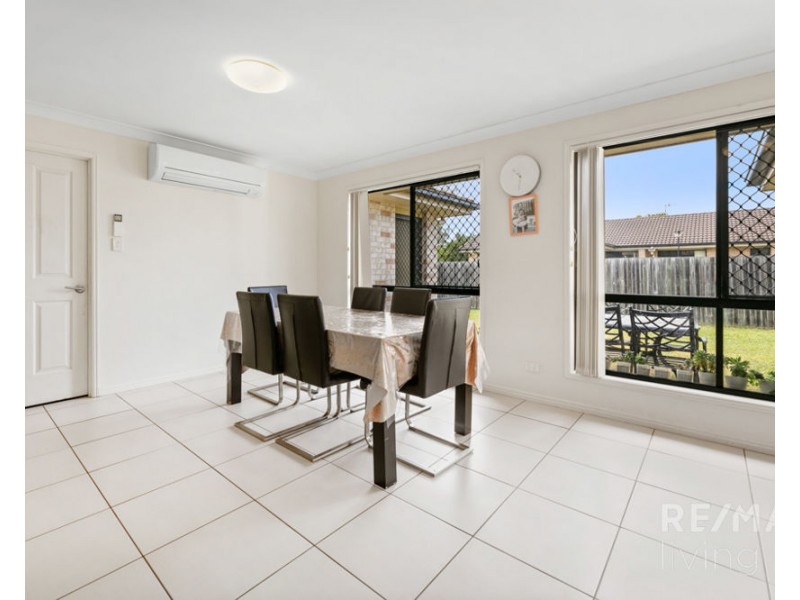 3 Hedley Drive, Woolmar QLD 4515