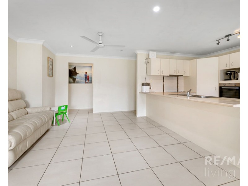 3 Hedley Drive, Woolmar QLD 4515