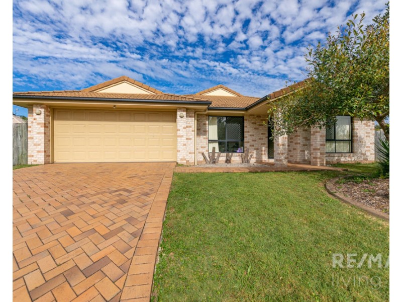 3 Hedley Drive, Woolmar QLD 4515