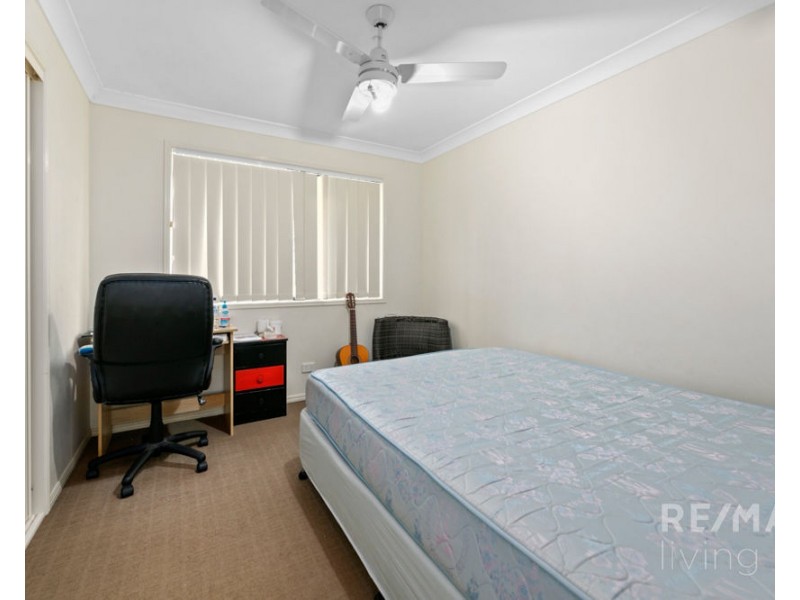 3 Hedley Drive, Woolmar QLD 4515