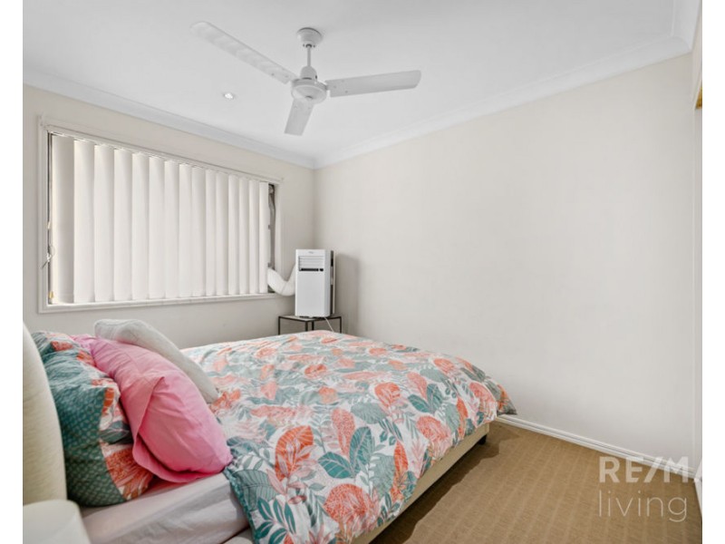 3 Hedley Drive, Woolmar QLD 4515