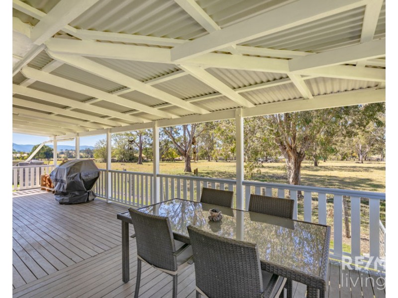 1226 Neurum Road, Mount Archer QLD 4514