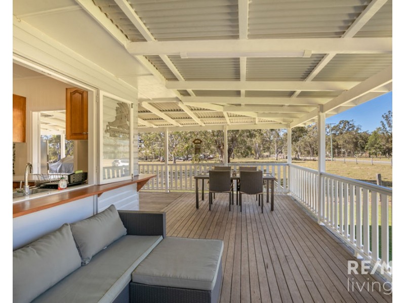 1226 Neurum Road, Mount Archer QLD 4514