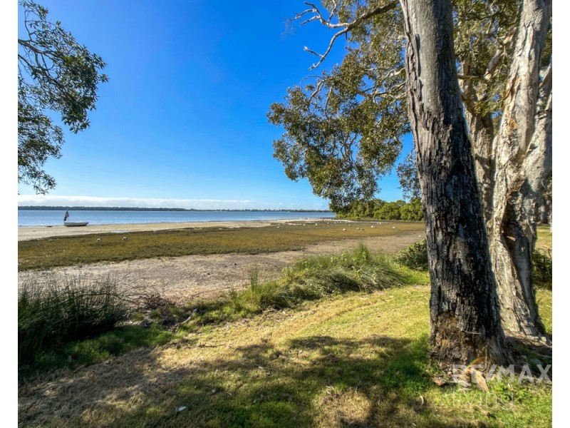 28 Esplanade, Toorbul QLD 4510