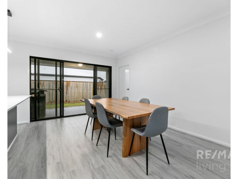 2 Dingo Drive, Caboolture South QLD 4510