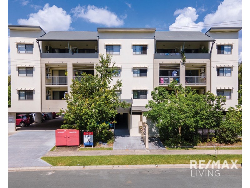 33 48-50 Lee Street, Caboolture QLD 4510