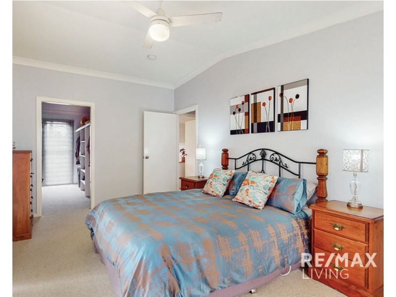 6 Elizabeth Street, Blackbutt QLD 4306