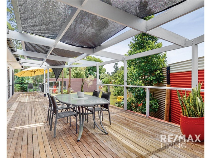 6 Elizabeth Street, Blackbutt QLD 4306