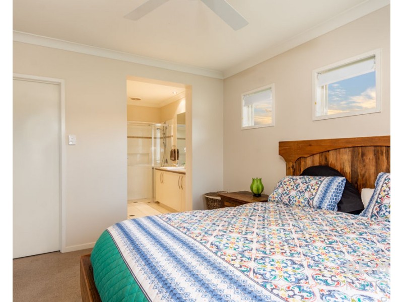 48 Ronald Court, Caboolture South QLD 4510