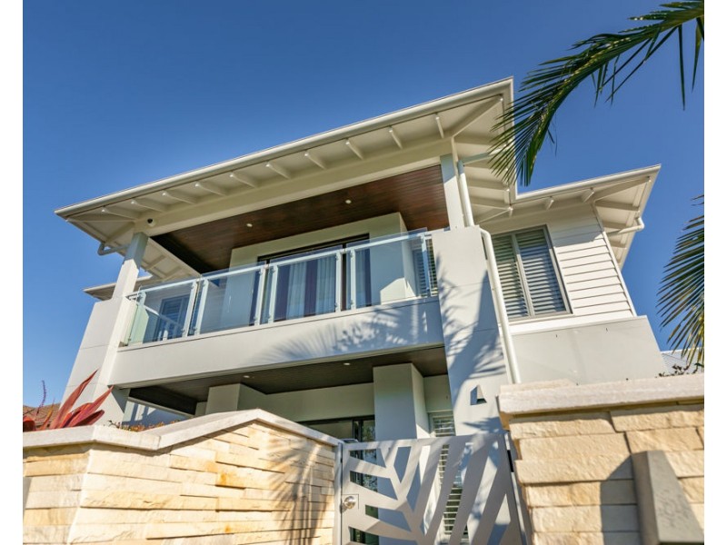 12 Hampden Street, North Lakes QLD 4509