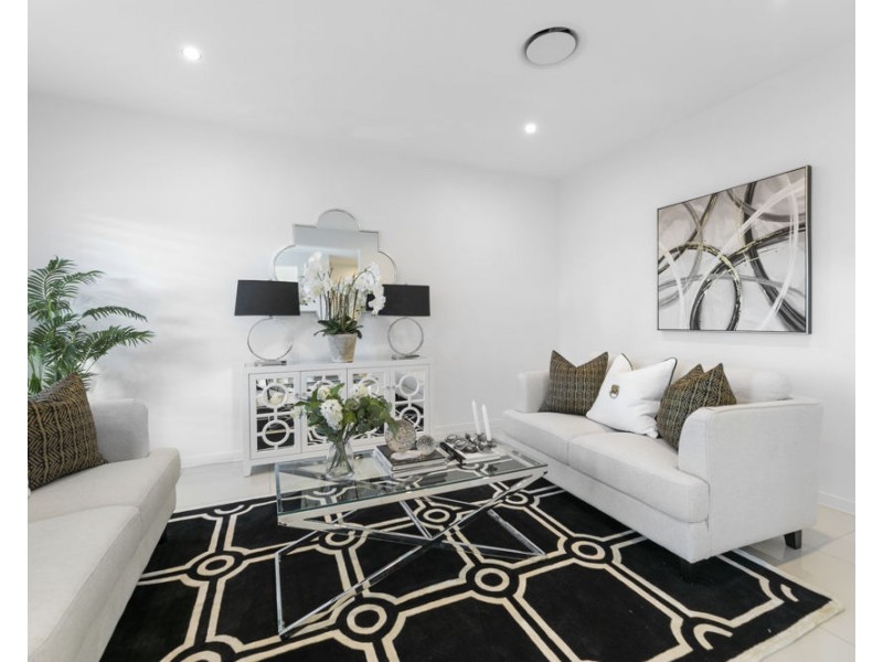 12 Hampden Street, North Lakes QLD 4509