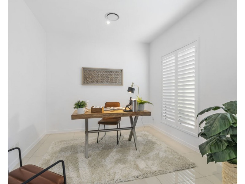 12 Hampden Street, North Lakes QLD 4509