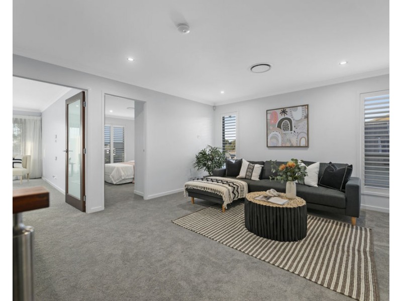 12 Hampden Street, North Lakes QLD 4509