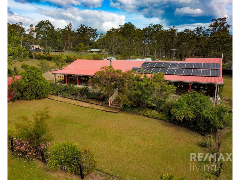 18-20 Kauri Court, Woodford QLD 4514