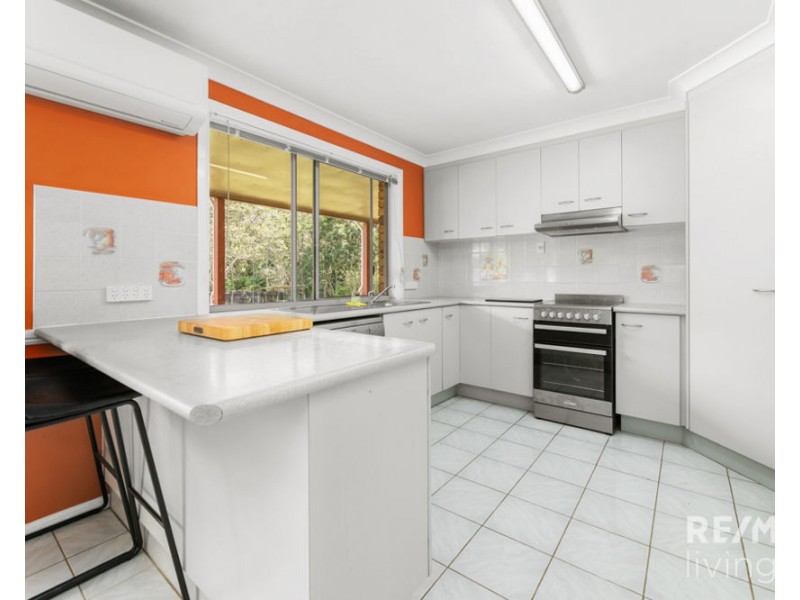 18-20 Kauri Court, Woodford QLD 4514