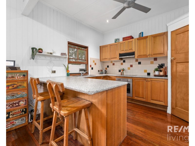 15 Leichhardt Street, Woodford QLD 4514