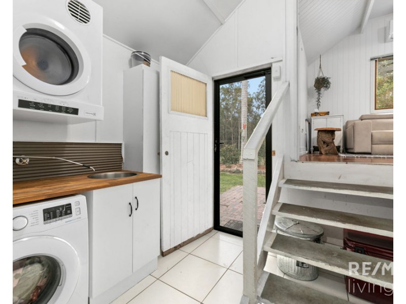 15 Leichhardt Street, Woodford QLD 4514