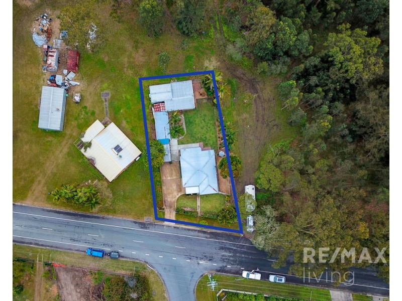 15 Leichhardt Street, Woodford QLD 4514