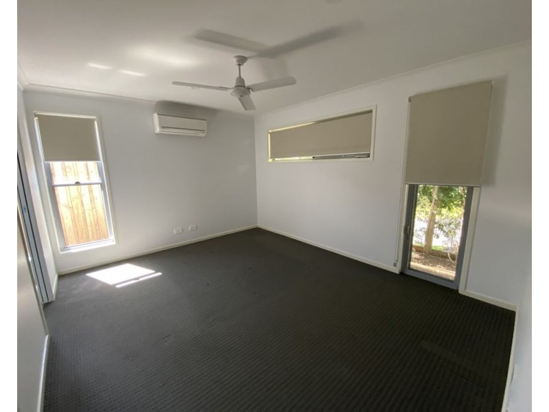 3 Beazley Circuit, Bridgeman Downs QLD 4035
